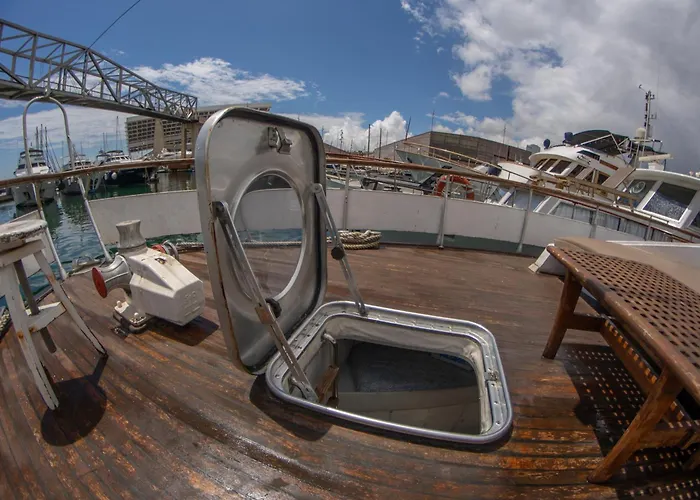 Aloha Boat * Barcelona