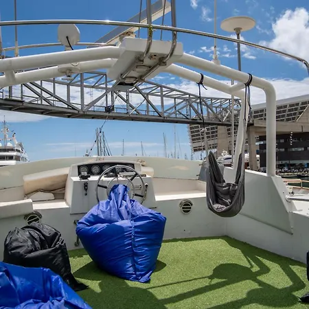 Hotel en barco Aloha Boat