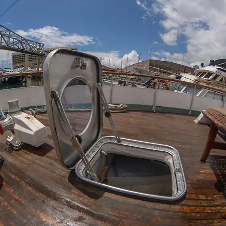 Aloha Boat * Barcelona